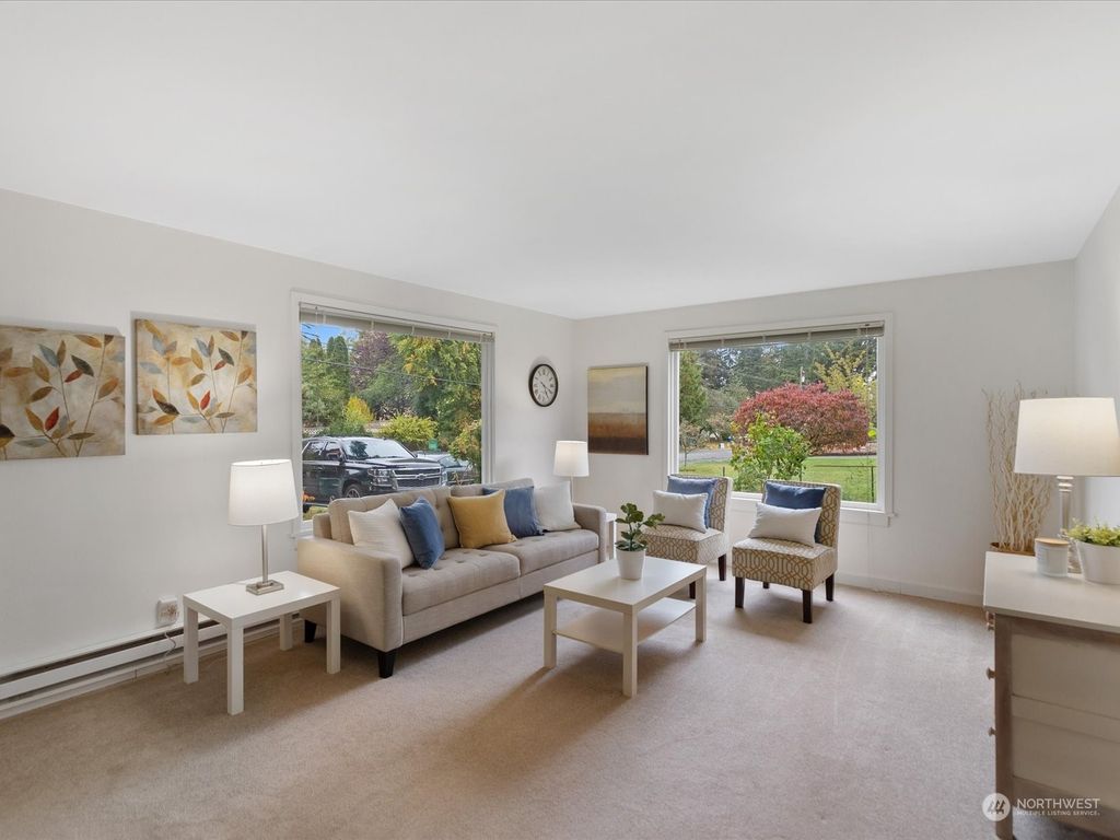 Photo of 1573 NE 177th Street, Shoreline, WA 98155 (MLS # 2300699)