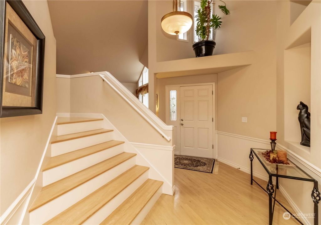Photo of 13839 SE 158th Street, Renton, WA 98058 (MLS # 2309747)