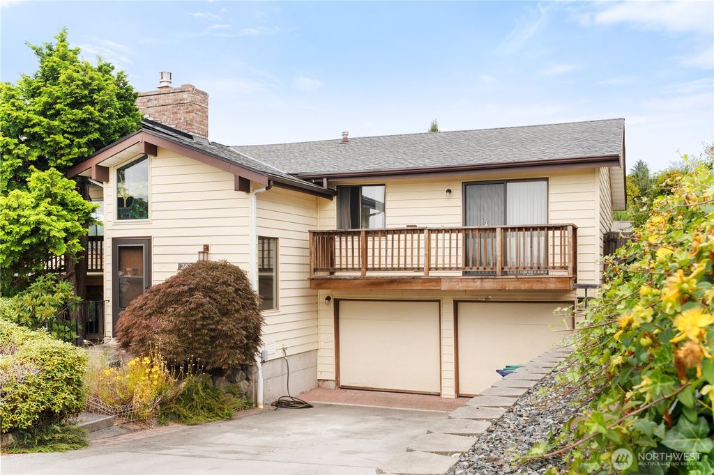 Photo of 28624 8th Place S, Federal Way, WA 98003 (MLS # 2417115)