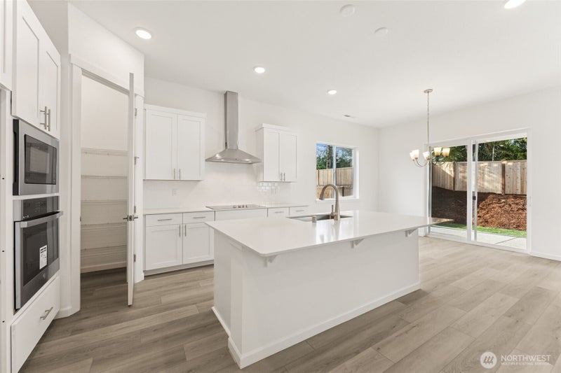 341 N 55th Street 30
