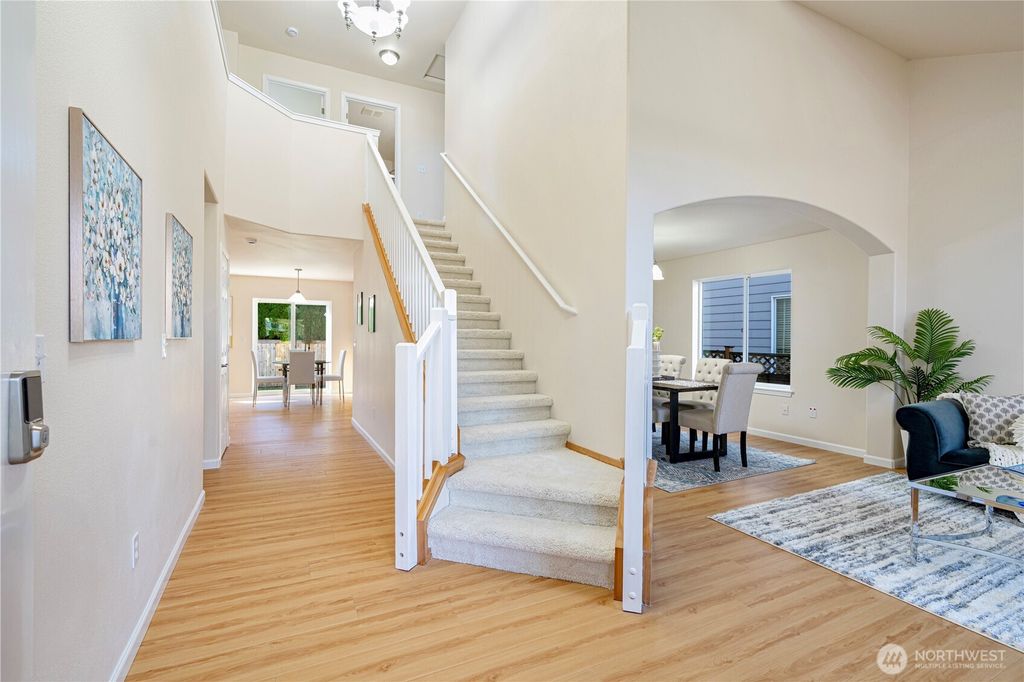 Photo of 5125 NE 10th Place, Renton, WA 98059 (MLS # 2361142)