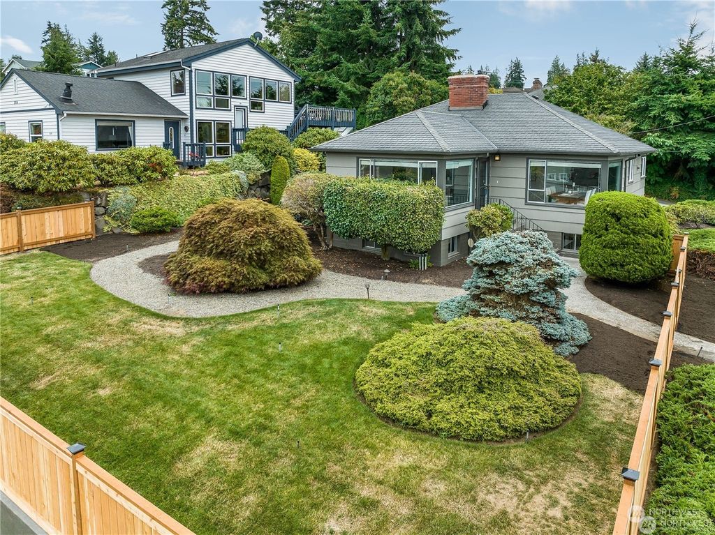 Photo of 301 9th Ave Ave S, Edmonds, WA 98020 (MLS # 2318969)