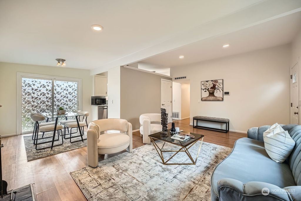 Photo of 30620 1st Place S, Federal Way, WA 98003 (MLS # 2324346)