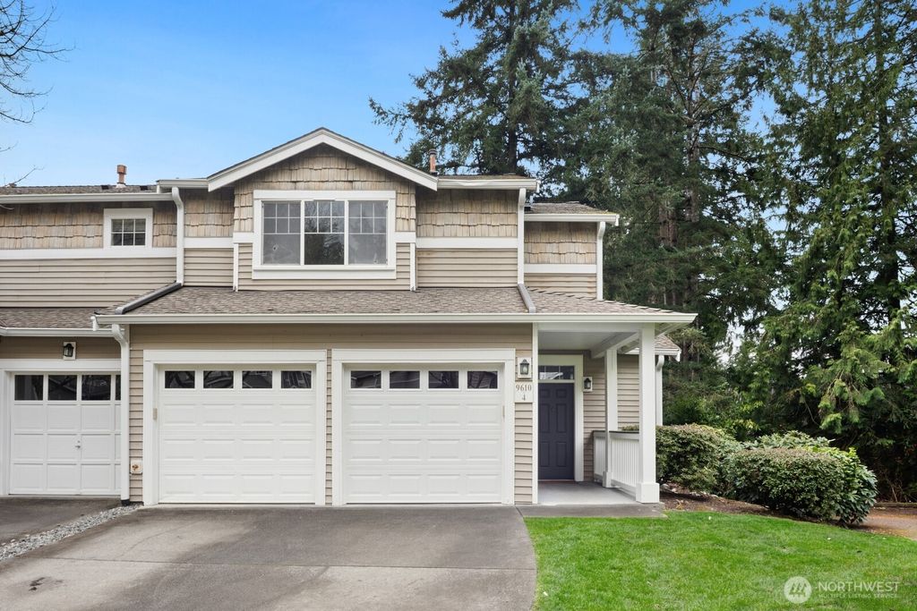 Photo of 9610 179th Place NE #4, Redmond, WA 98052 (MLS # 2502388)