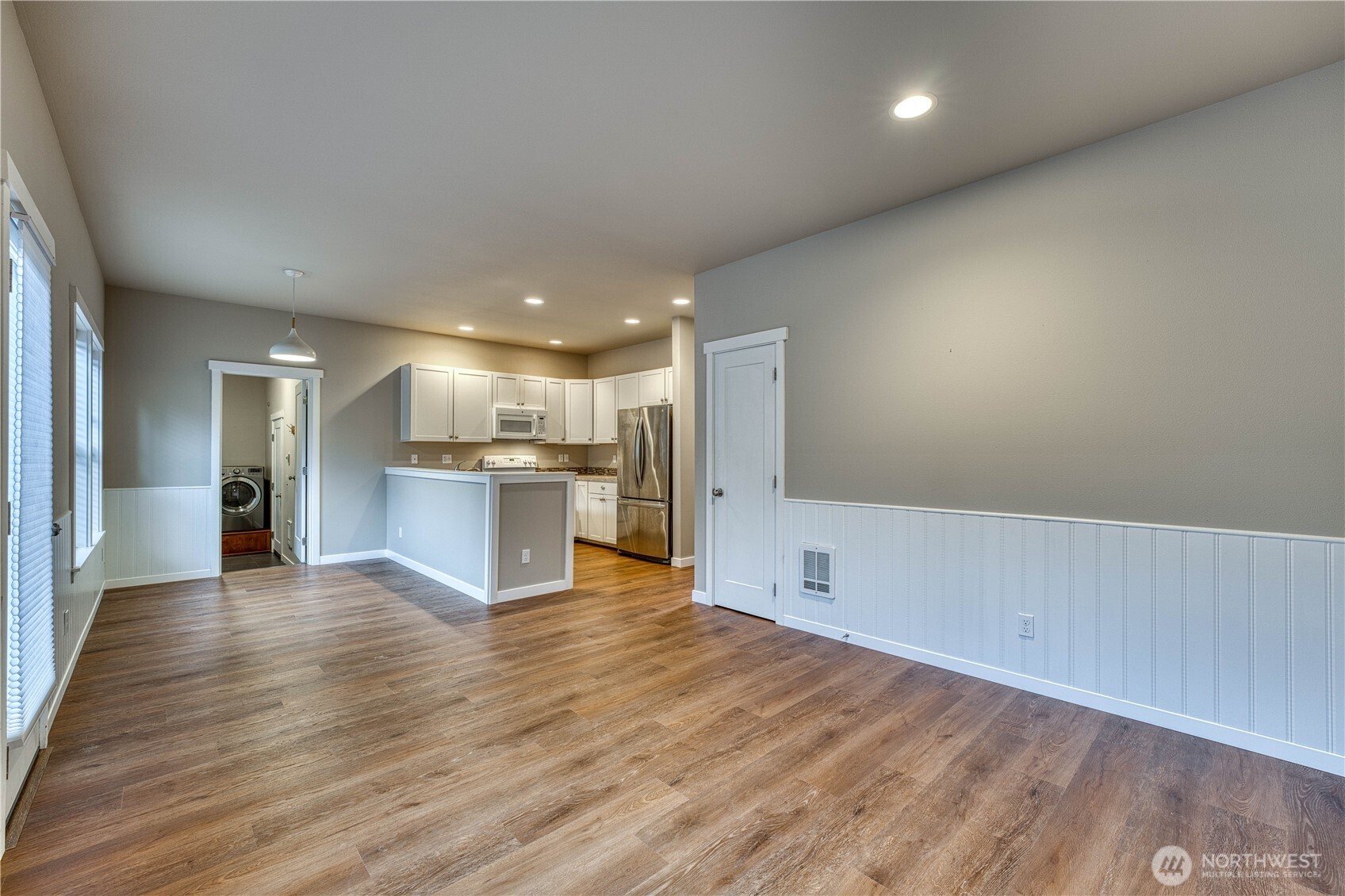 26787 Red Maple Lane NE