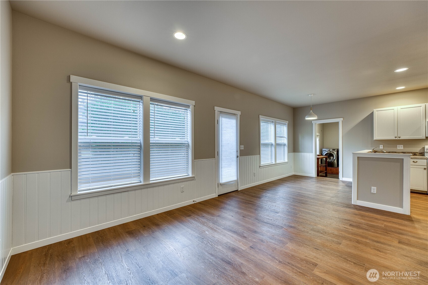 26787 Red Maple Lane NE