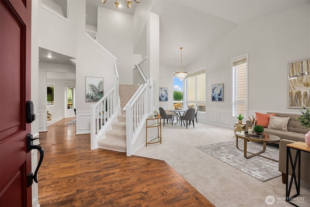 Photo of 23709 SE 5th Place, Sammamish, WA 98074 (MLS # 2354646)