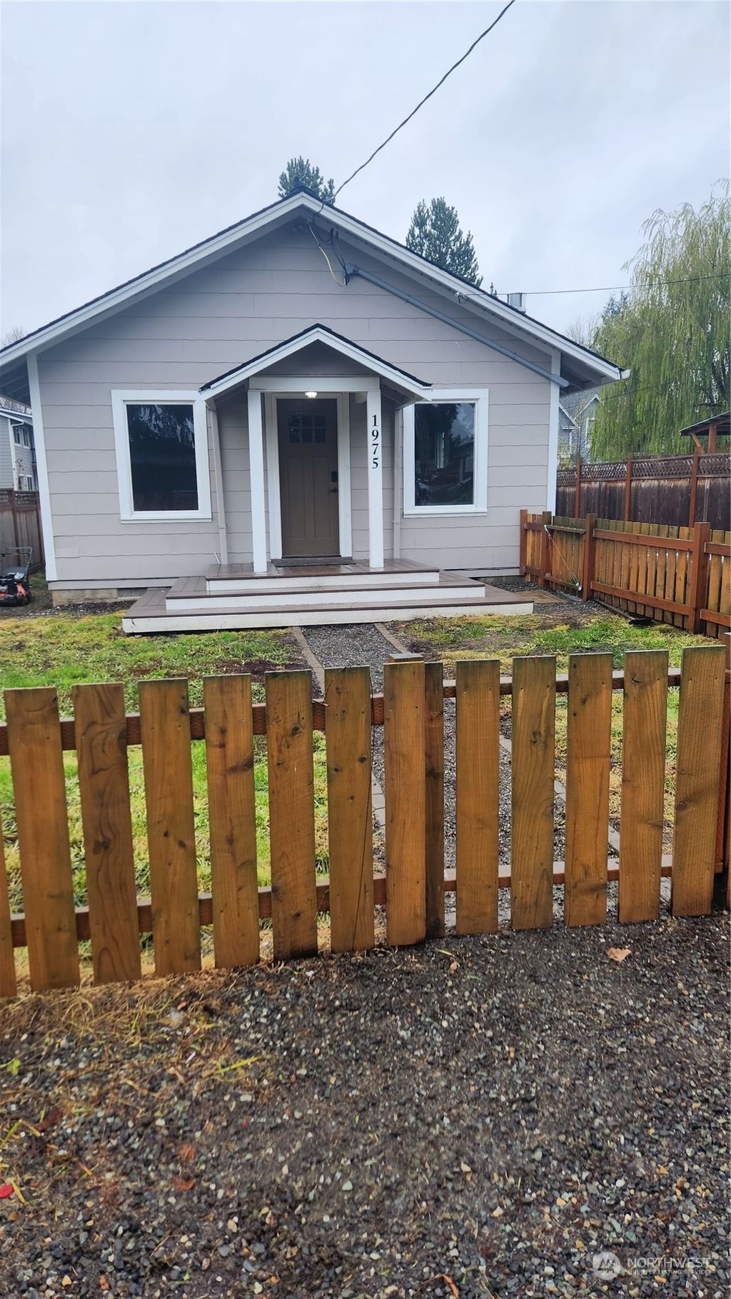 listing image 9361419434430812237