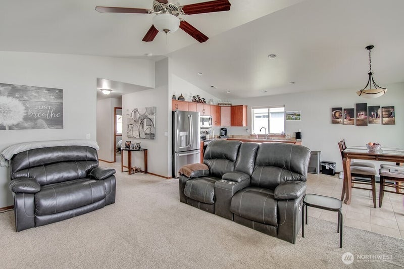 1534 Larkspur Drive
