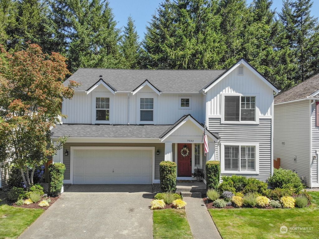 Photo of 7532 Raven Avenue SE, Snoqualmie, WA 98065 (MLS # 2147319)