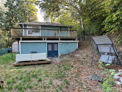 A home in Bremerton