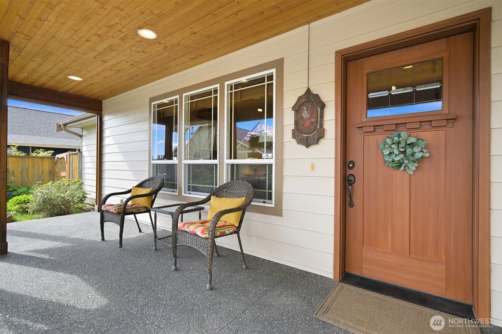 Photo of 502 Westview Place, Nooksack, WA 98276 (MLS # 2525155)