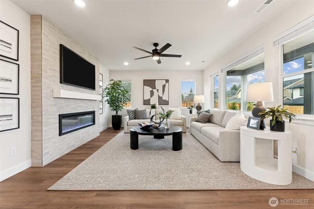 Photo of 2220 Oak Court Ct #1, Milton, WA 98354 (MLS # 2509733)