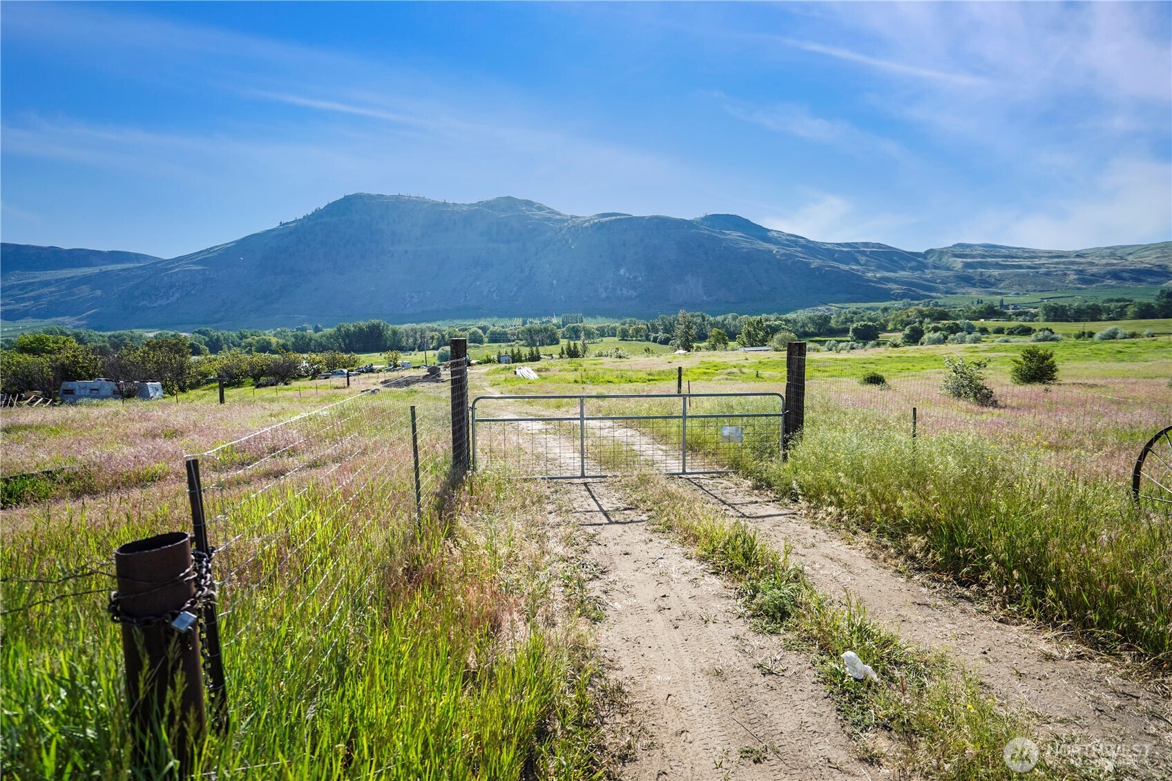 Tonasket, Washington 98855, United States, ,Land,Active,141899