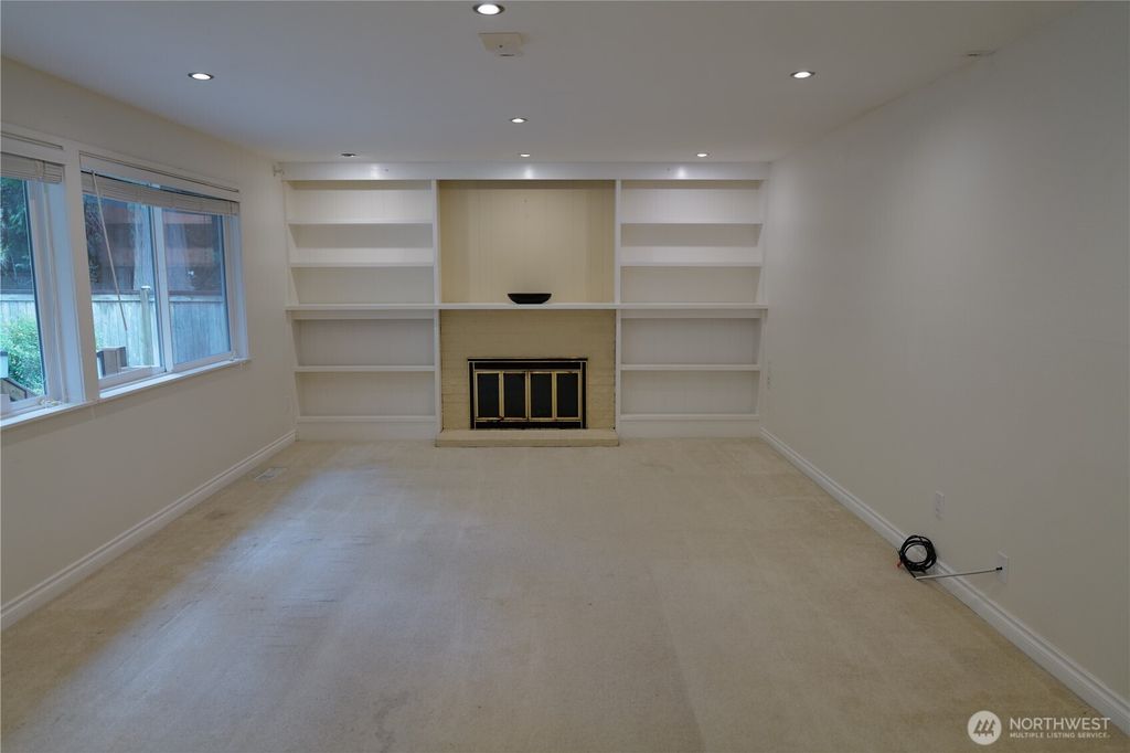 Photo of 4918 159th Place SE, Bellevue, WA 98006 (MLS # 2458159)