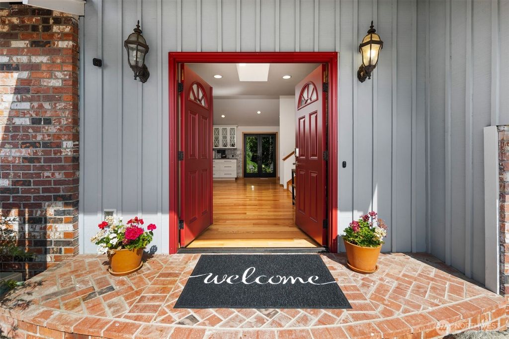 Photo of 12714 181st Avenue NE, Redmond, WA 98052 (MLS # 2407432)