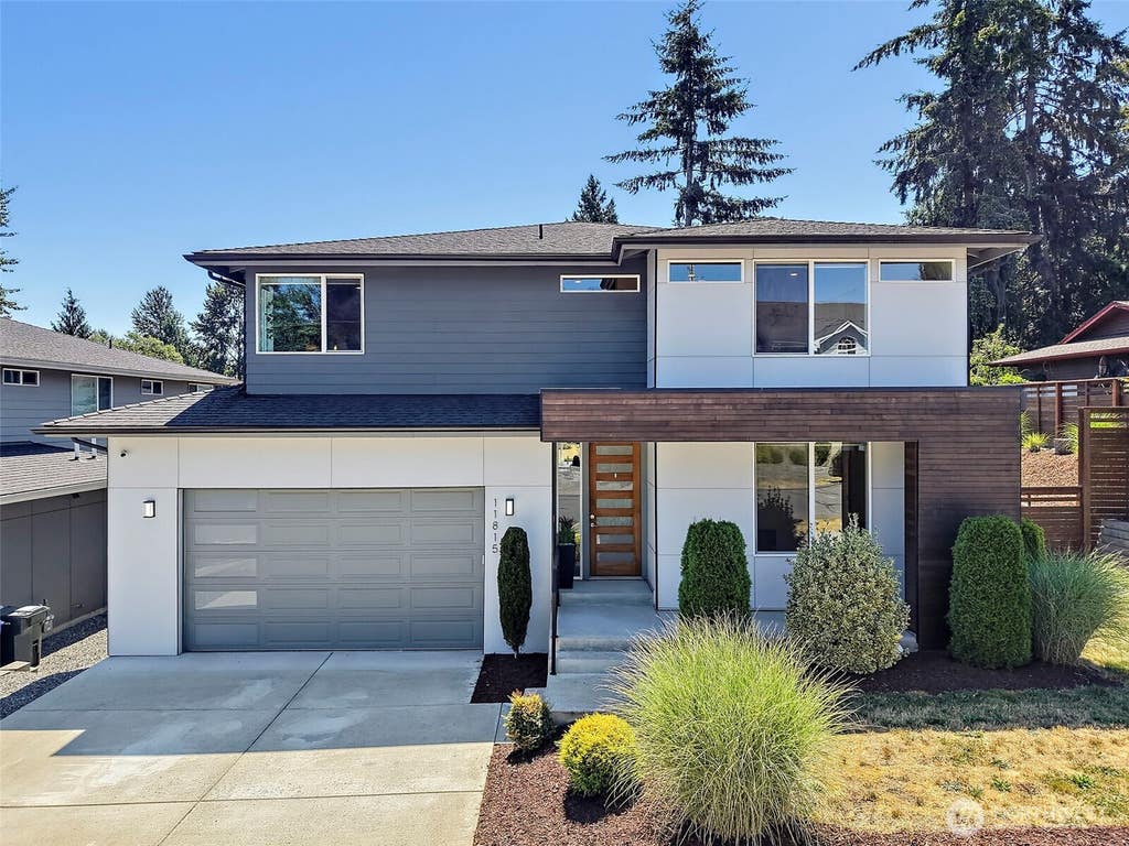 Photo of 11815 SE 218th Place, Kent, WA 98031 (MLS # 2560168)