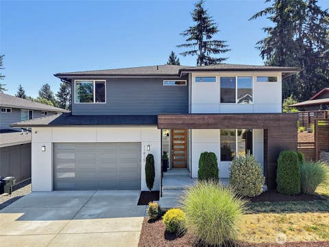 Photo of 11815 SE 218th Place, Kent, WA 98031 (MLS # 2560168)