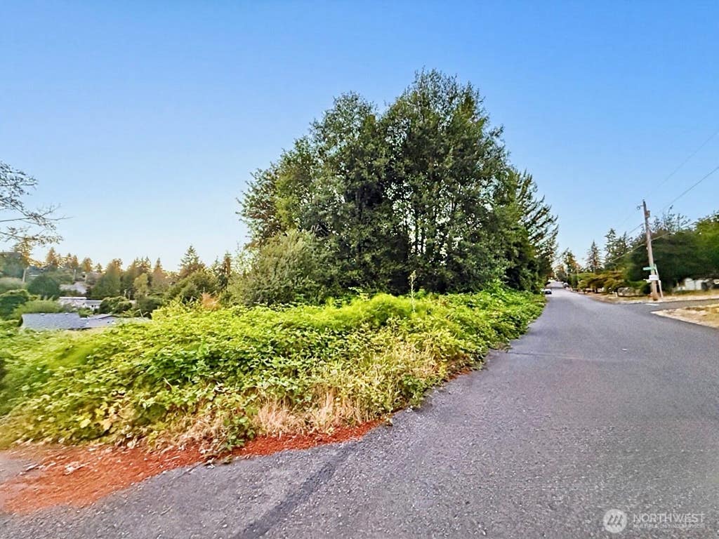 Photo of 20437 13th Avenue S, SeaTac, WA 98198 (MLS # 2561363)