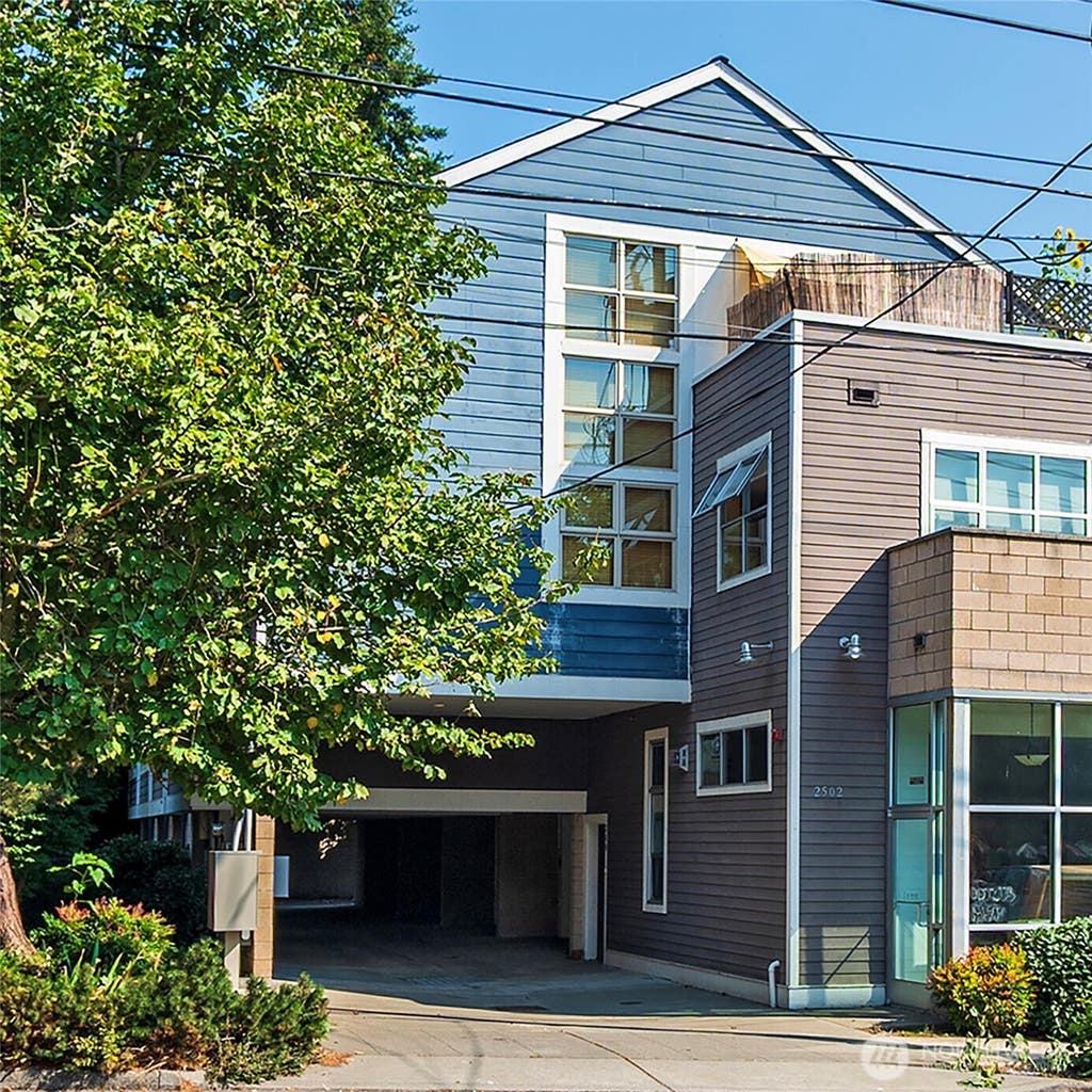 Photo of 2502 N 50th Street #103, Seattle, WA 98103 (MLS # 2557044)