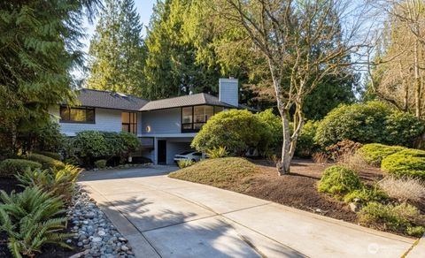 2619 Sahalee Drive W Sammamish WA 98074
