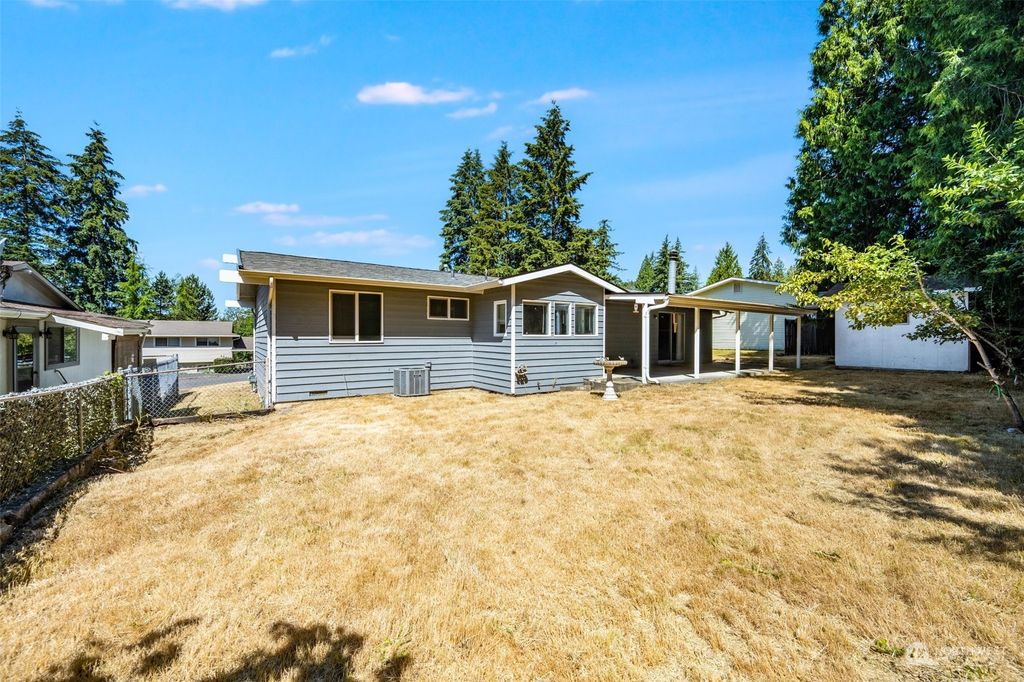 Photo of 25318 150th Place SE, Covington, WA 98042 (MLS # 2262694)
