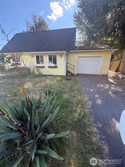 Photo of 13303 60th Drive NE, Marysville, WA 98271 (MLS # 2587650)