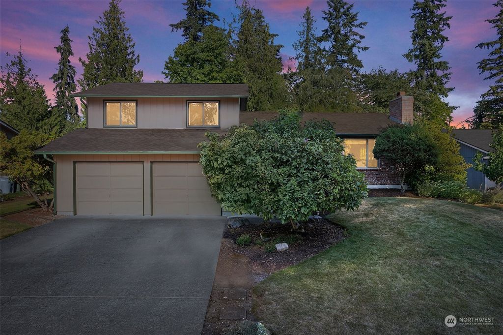 Photo of 1906 19th Avenue Ct, Milton, WA 98354 (MLS # 2276467)