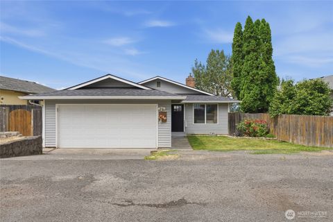 Photo of 3604 W Rose St ST, Vancouver, WA 98660 (MLS # 2556905)