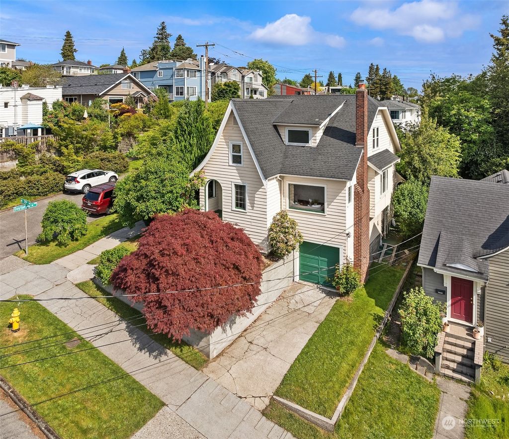 Photo of 502 N 71st Street, Seattle, WA 98103 (MLS # 2240856)