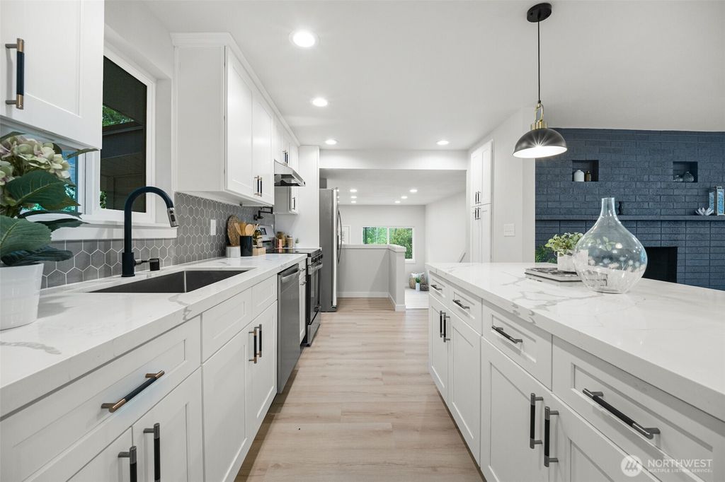 Photo of 12914 76th Avenue S, Seattle, WA 98178 (MLS # 2518393)