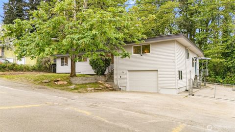 Photo of 12914 76th Avenue S, Seattle, WA 98178 (MLS # 2518393)