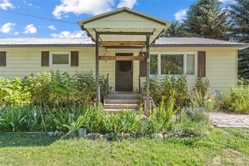 511 Valley Westside Road