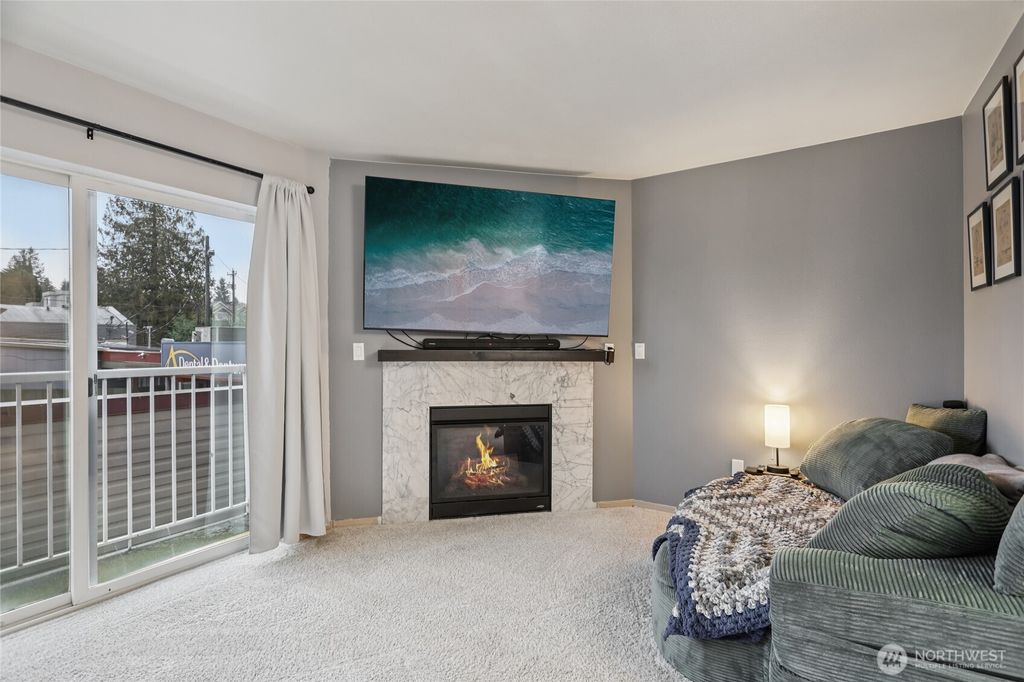 Photo of 11532 15th Avenue NE #202, Seattle, WA 98125 (MLS # 2468397)