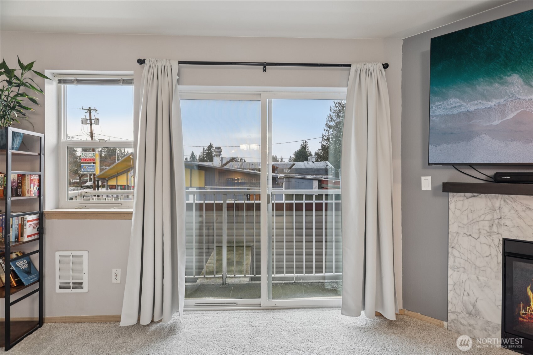 11532 15th Avenue NE 202