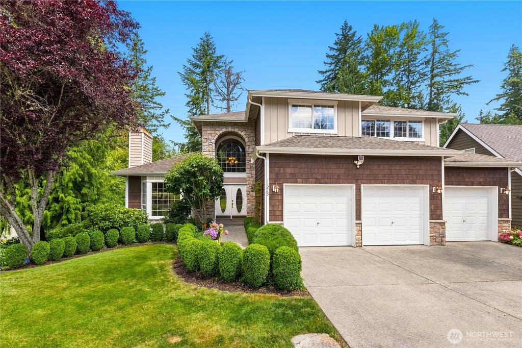Photo of 11215 29th Street SE, Lake Stevens, WA 98258 (MLS # 2573977)