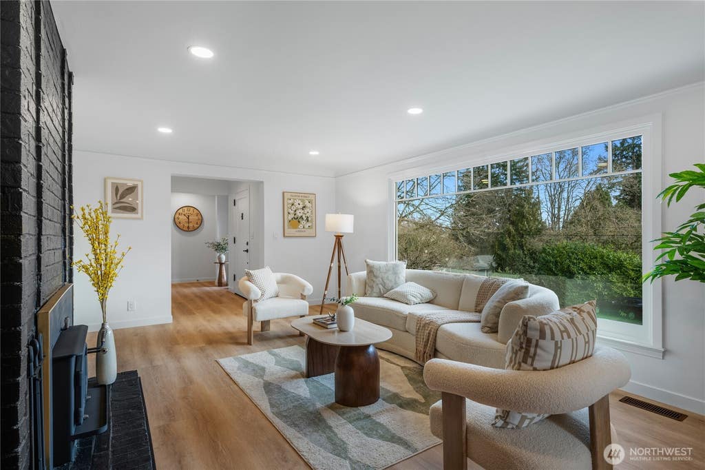 Photo of 10723 Densmore Avenue N, Seattle, WA 98133 (MLS # 2551471)