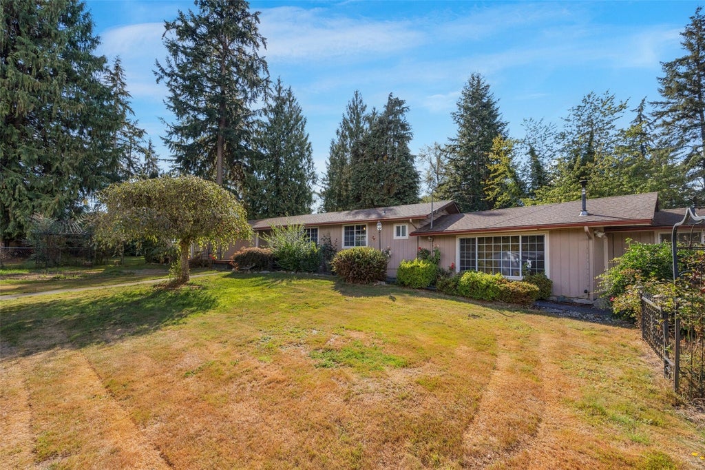 Photo of 4318 87th Avenue NE, Marysville, WA 98270 (MLS # 2596523)