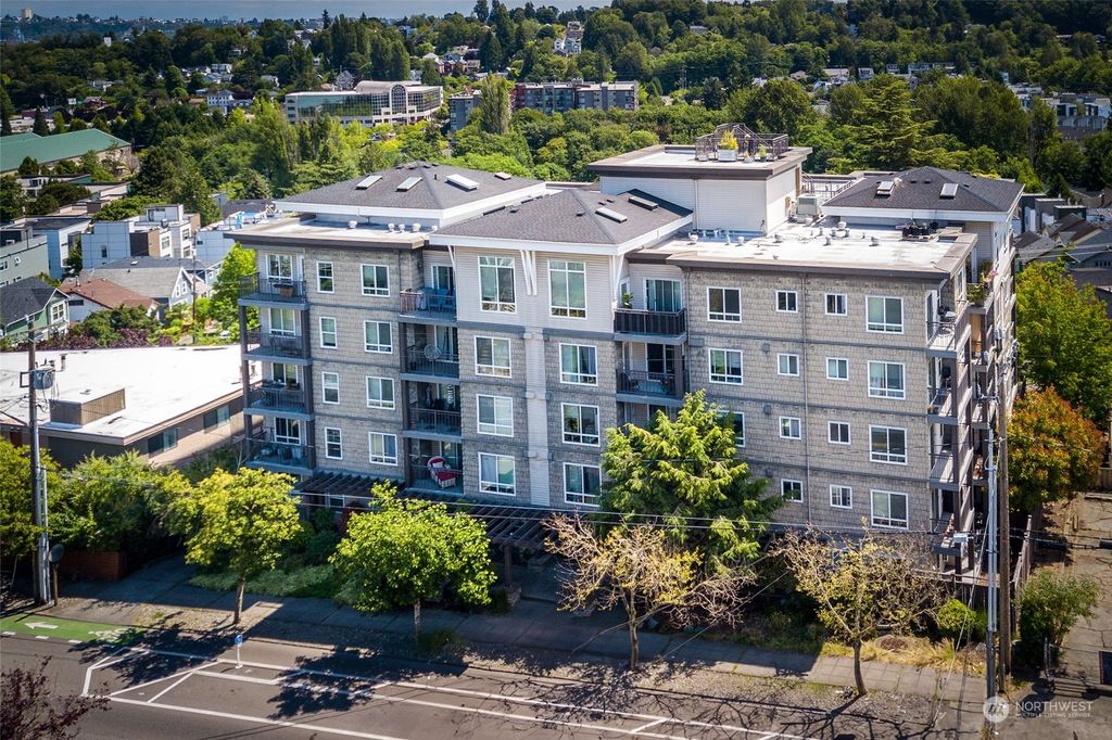 Photo of 3015 SW Avalon Way #101, Seattle, WA 98126 (MLS # 2262699)