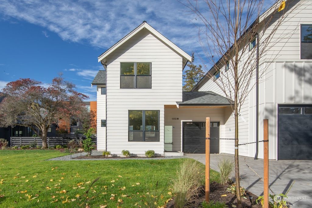 Photo of 13323 1st Avenue NE #B, Seattle, WA 98125 (MLS # 2173331)