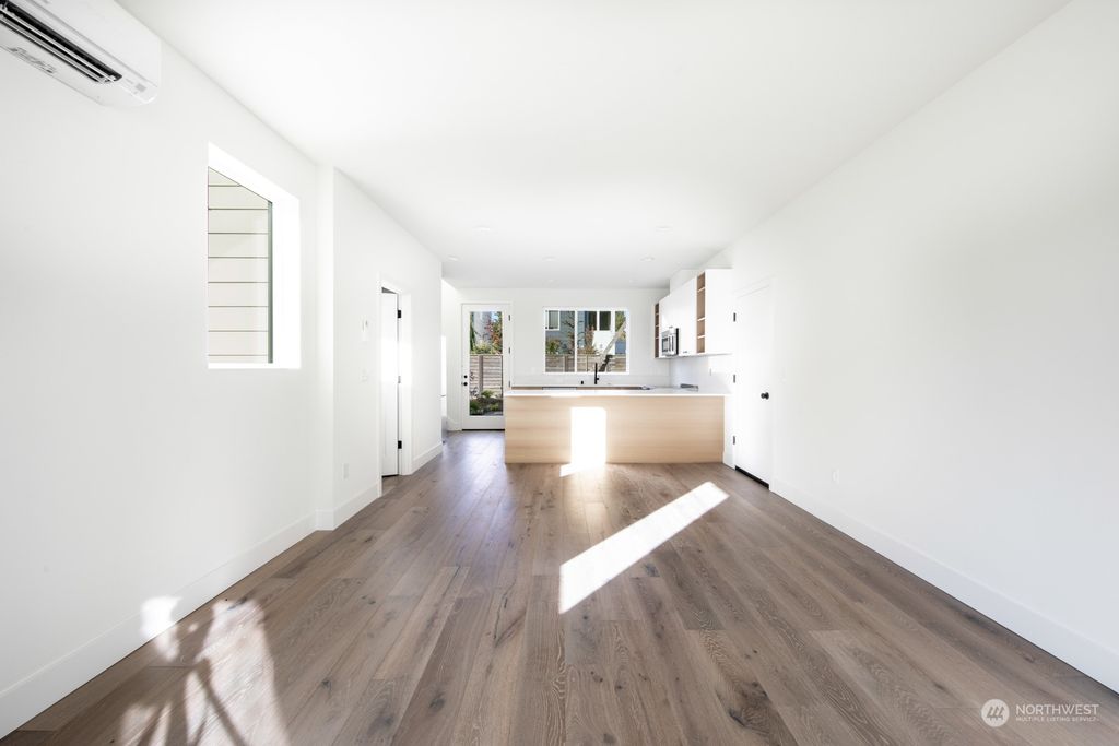 Photo of 13323 1st Avenue NE #B, Seattle, WA 98125 (MLS # 2173331)