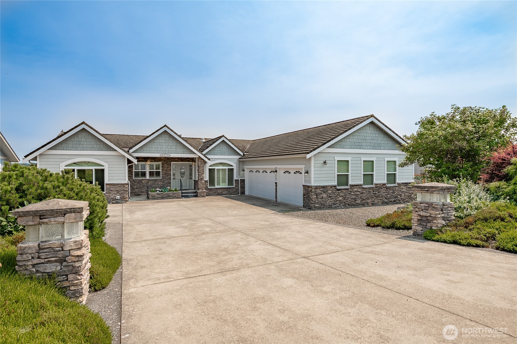 8118 Comox Road