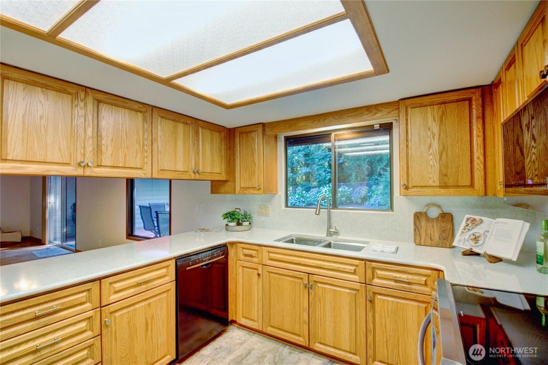 510 Sioux Drive W
