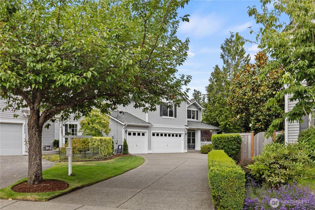 Photo of 23236 SE 262nd Court, Maple Valley, WA 98038 (MLS # 2552197)