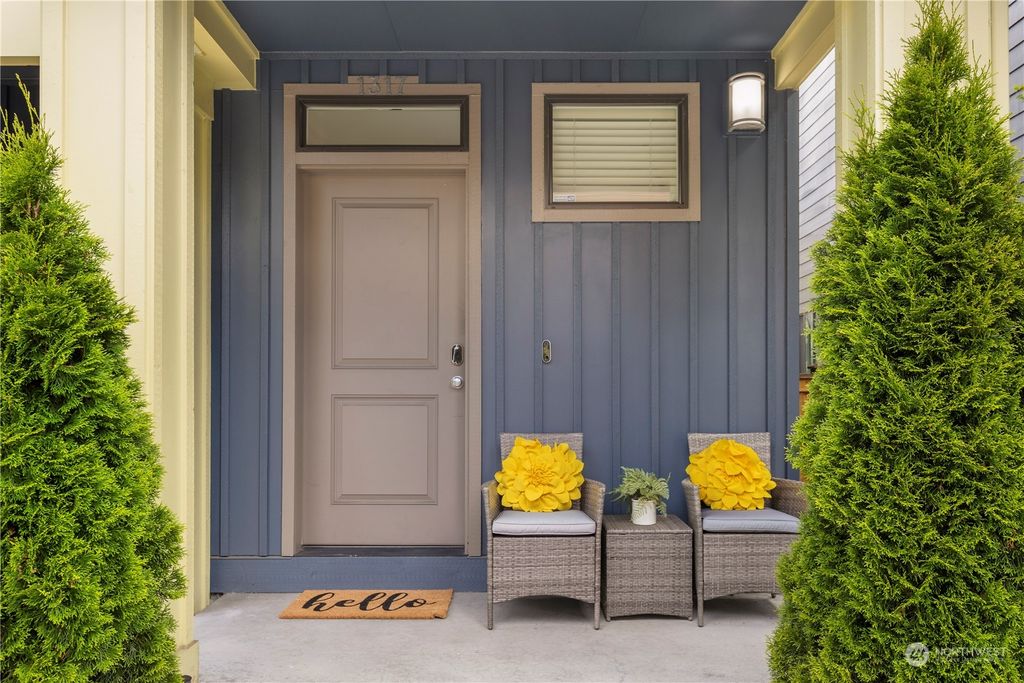 Photo of 1317 159th Street SW, Lynnwood, WA 98087 (MLS # 2259378)