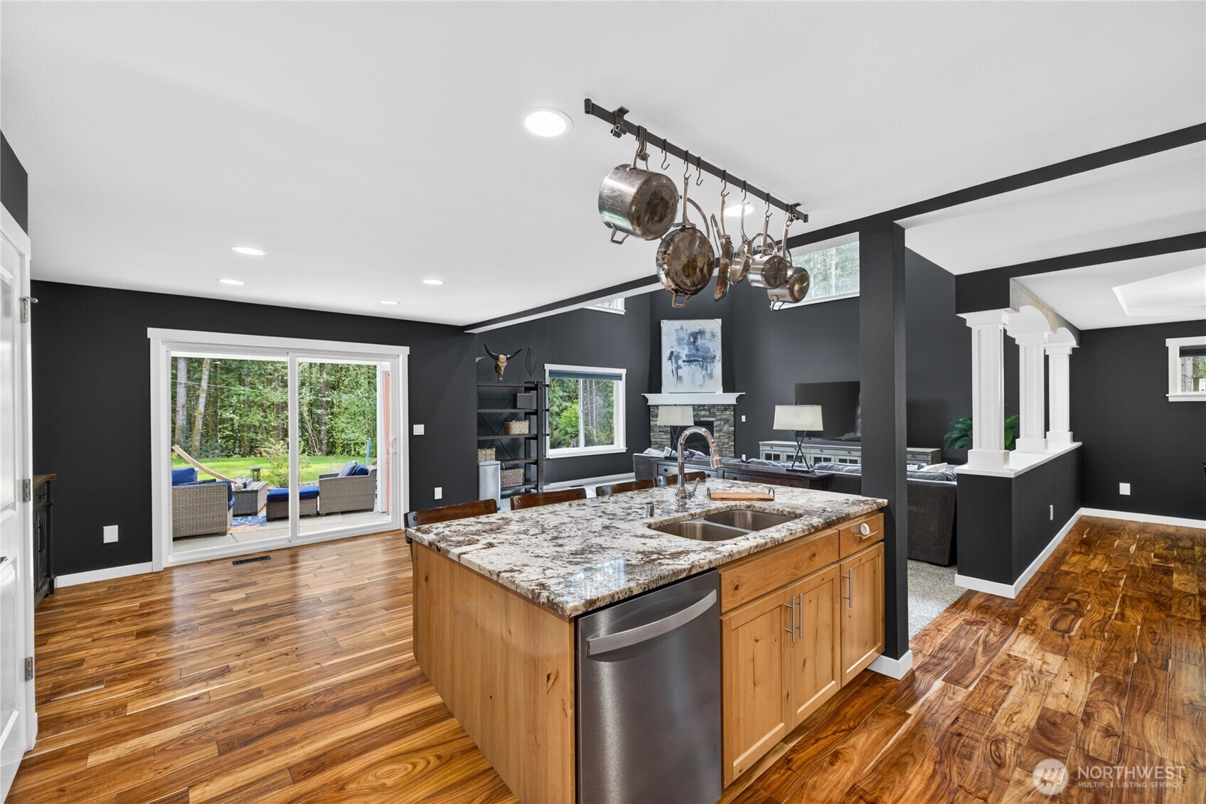 Stanwood, Washington, 98292, United States, 4 Bedrooms Bedrooms, ,3 BathroomsBathrooms,Residential,Active,2052133