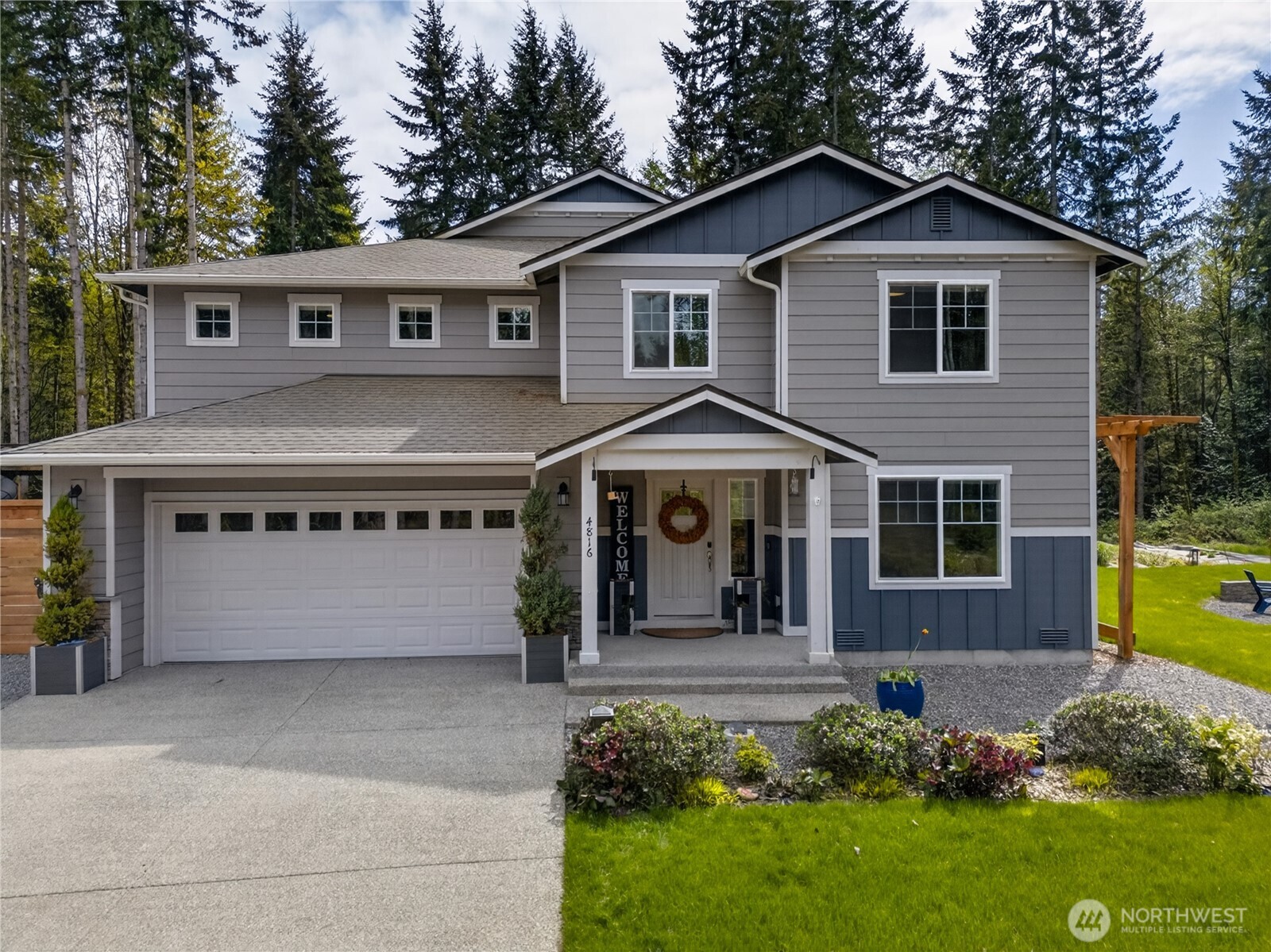 Stanwood, Washington, 98292, United States, 4 Bedrooms Bedrooms, ,3 BathroomsBathrooms,Residential,Active,2052133