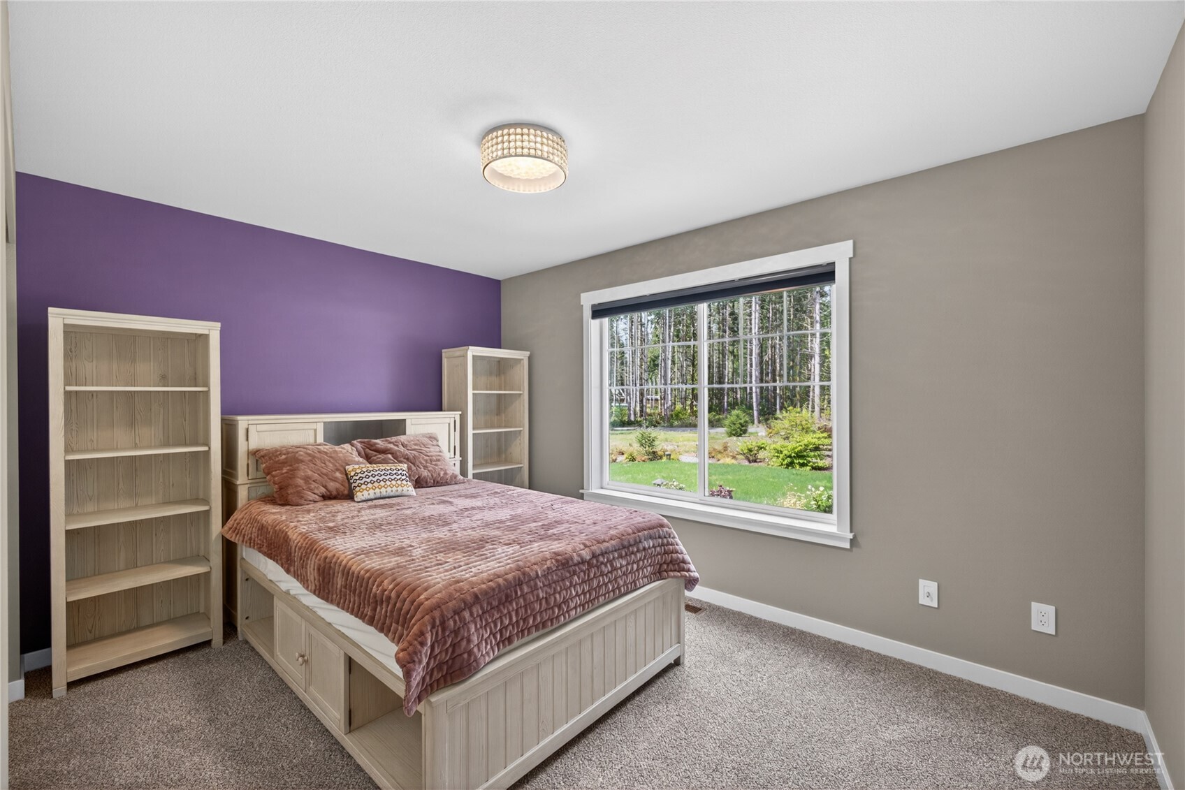 Stanwood, Washington, 98292, United States, 4 Bedrooms Bedrooms, ,3 BathroomsBathrooms,Residential,Active,2052133
