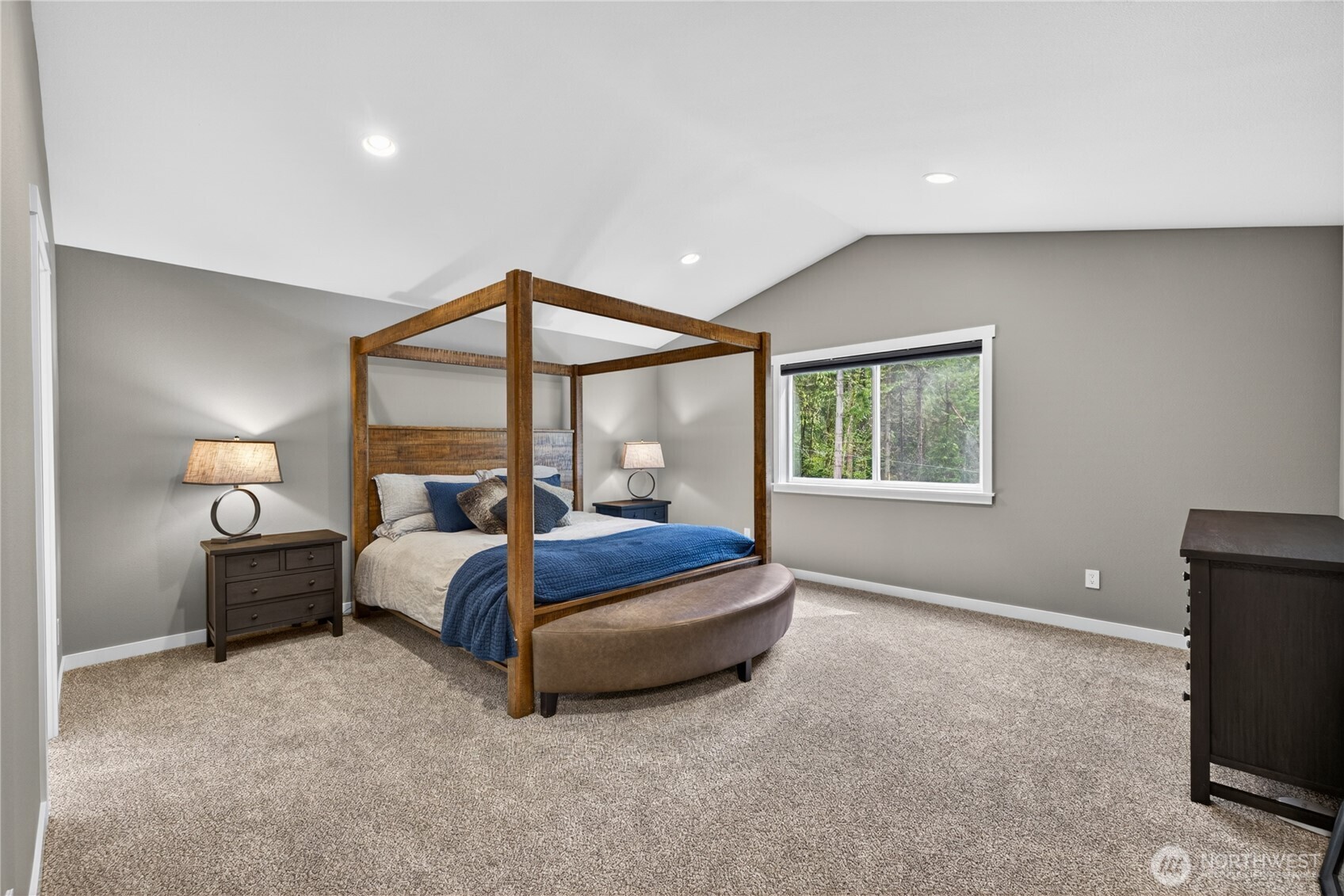 Stanwood, Washington, 98292, United States, 4 Bedrooms Bedrooms, ,3 BathroomsBathrooms,Residential,Active,2052133