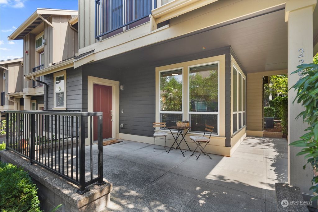 Photo of 2398 NE Marion Lane, Issaquah, WA 98029 (MLS # 2271613)